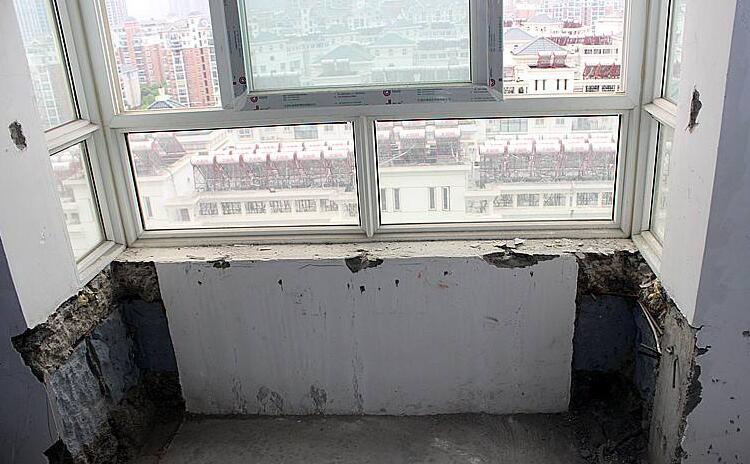 地下室防水防潮應(yīng)該怎么做？放水管道的安裝質(zhì)量標(biāo)準(zhǔn)是什么？